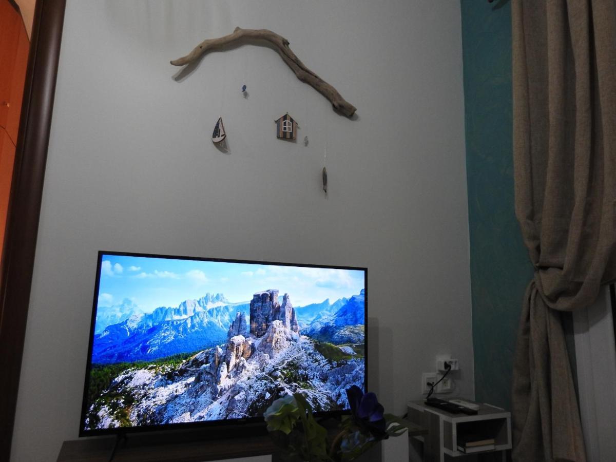 F.K Room 2 Aigio Dış mekan fotoğraf