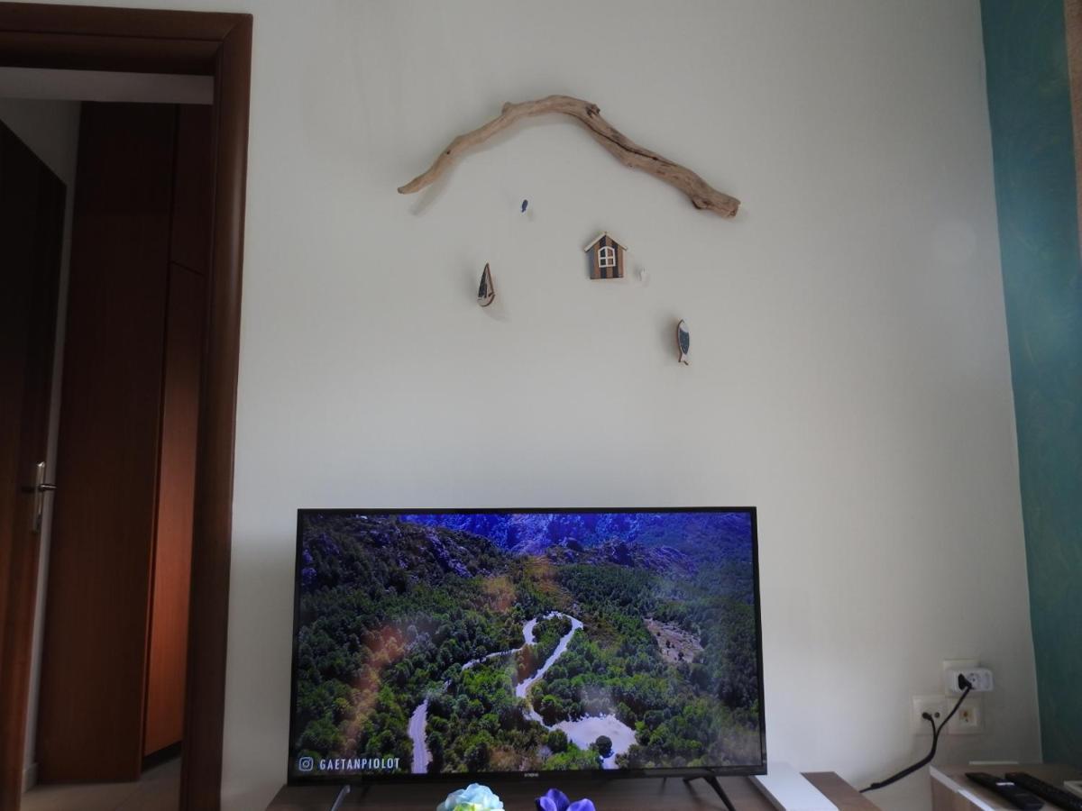 F.K Room 2 Aigio Dış mekan fotoğraf